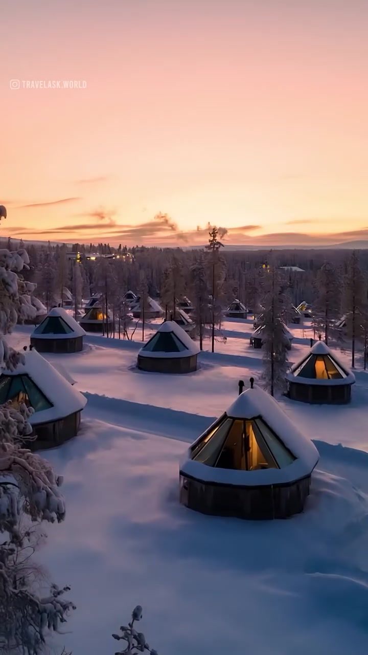 Exploring Cozy Retreats in Snowy Landscapes