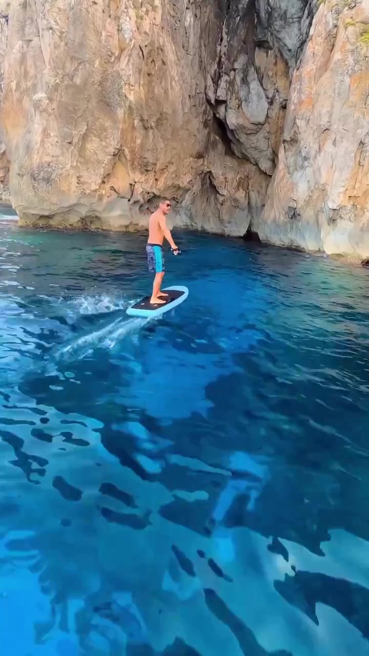 Paddleboarding in a Cave: An Unforgettable Experience
