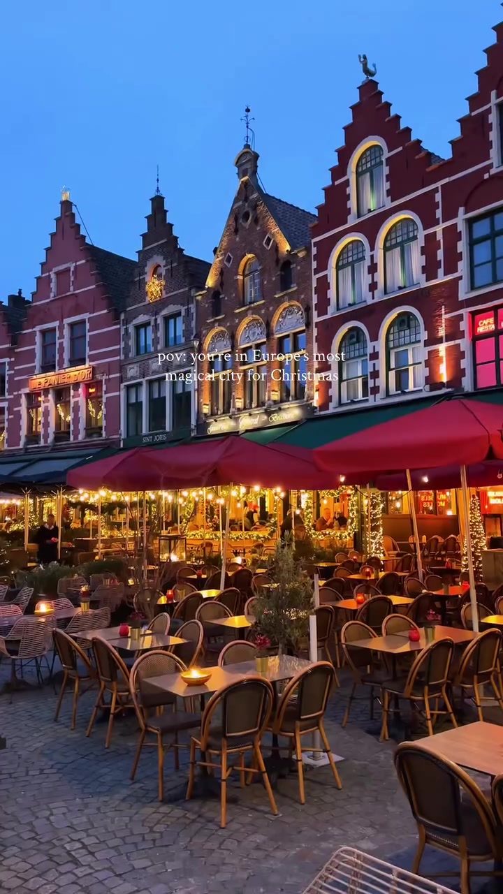Christmas Market Delights in Bruges