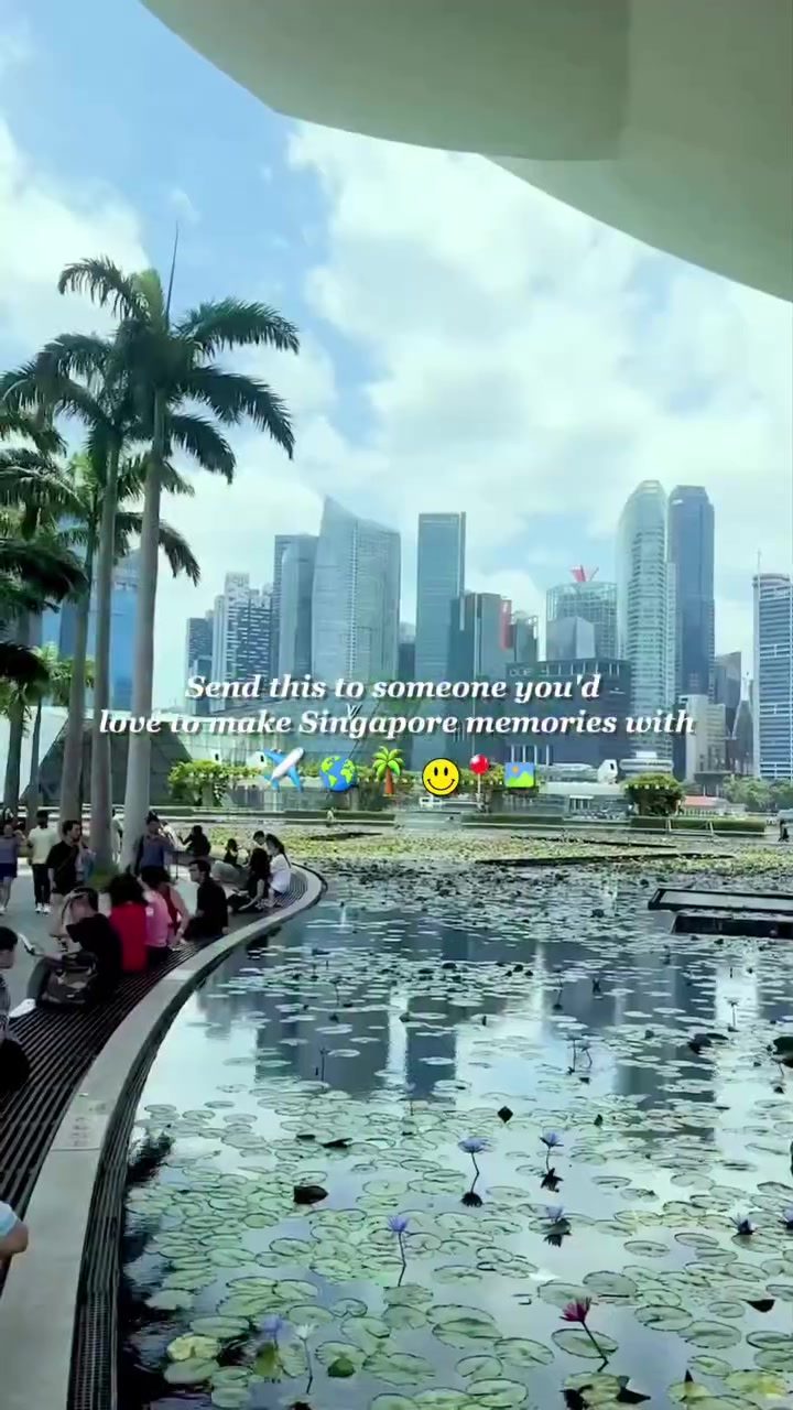 Experience Singapore's Magic: Fireworks and Gardens