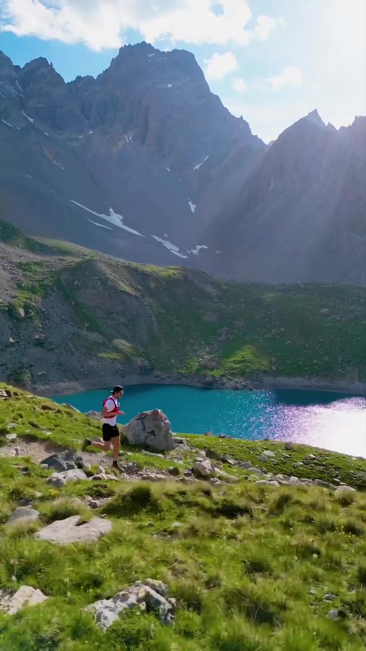 Lac Sainte Anne: Trail Running in France's Glacial Lake