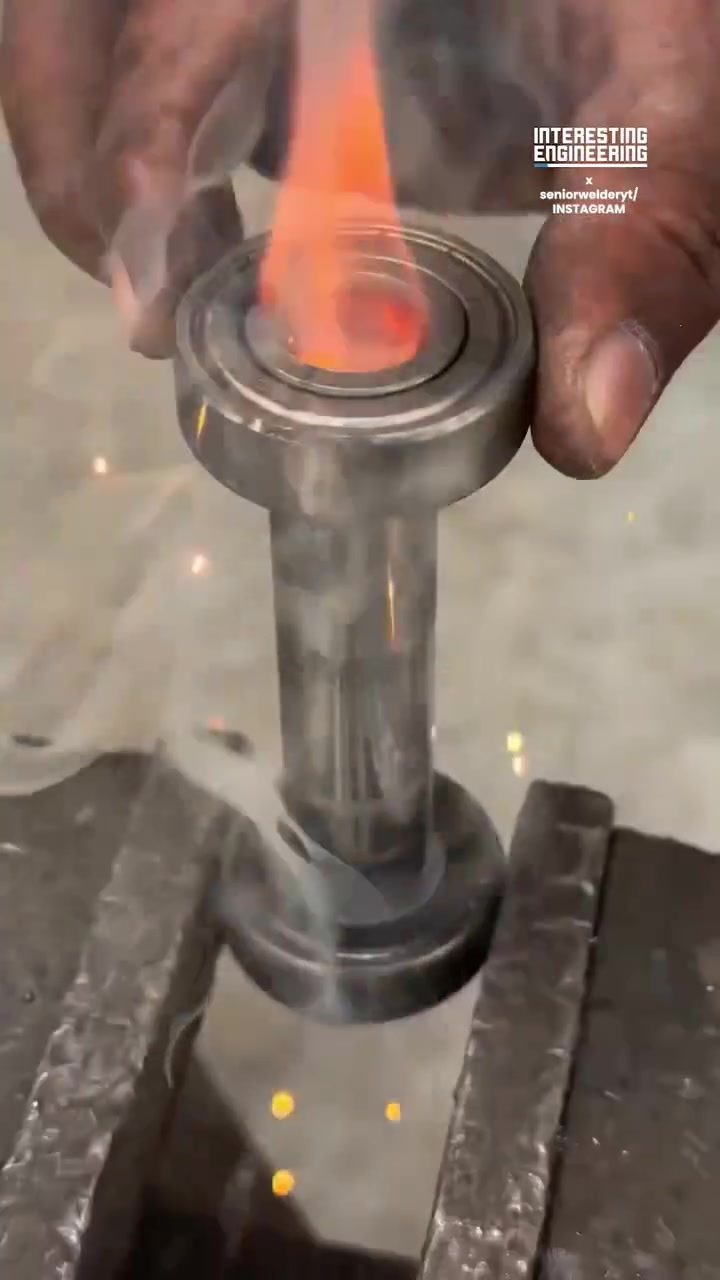 How to Build a Custom Cutting Machine: Metalworking and Welding Guide