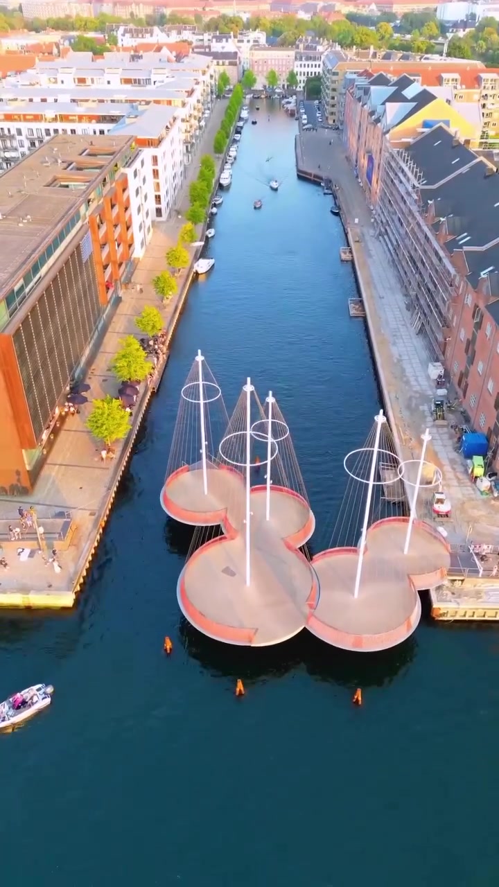 Copenhagen's Circle Bridge: Aerial View of Unique Design