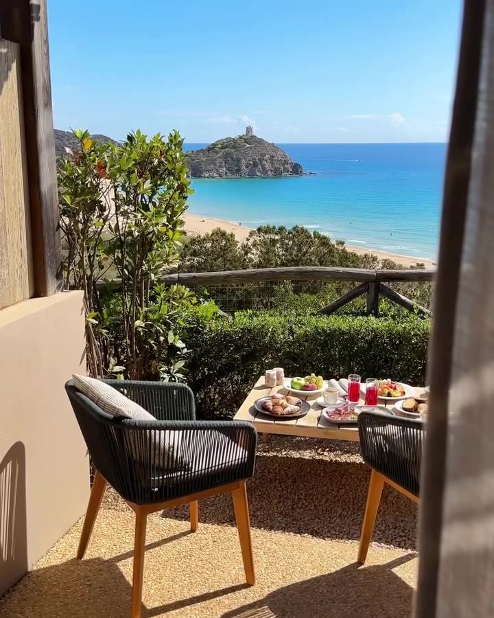 **Luxurious Morning Views at Chiala Guna Resort, Sardinia**