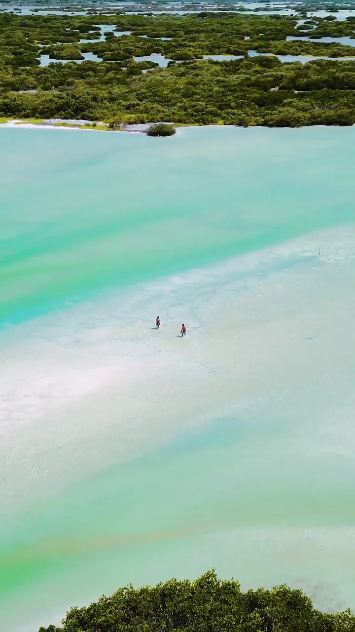 Isla Columpios: Aerial View of Mexico's Hidden Paradise