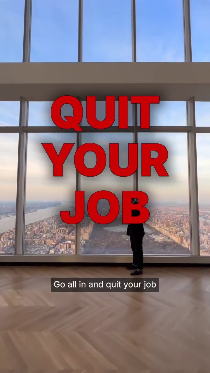 Why Keeping Your Day Job Boosts Entrepreneurial Success