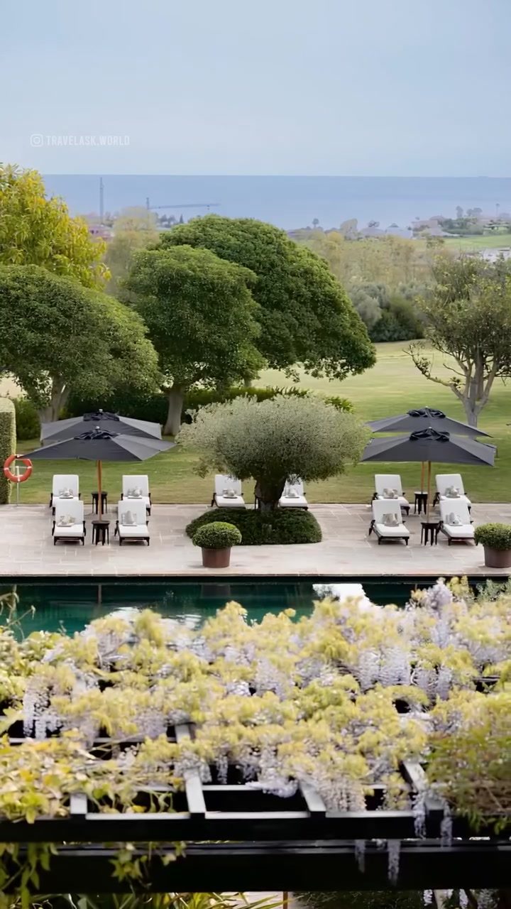 Exploring Luxury Resort Pools and Grounds