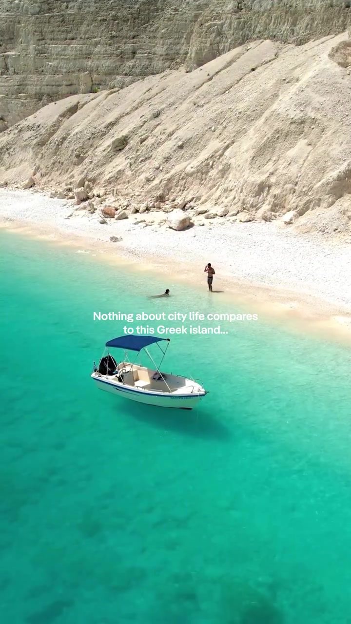 Discover the Secluded Beauty of Fteri Beach, Greece