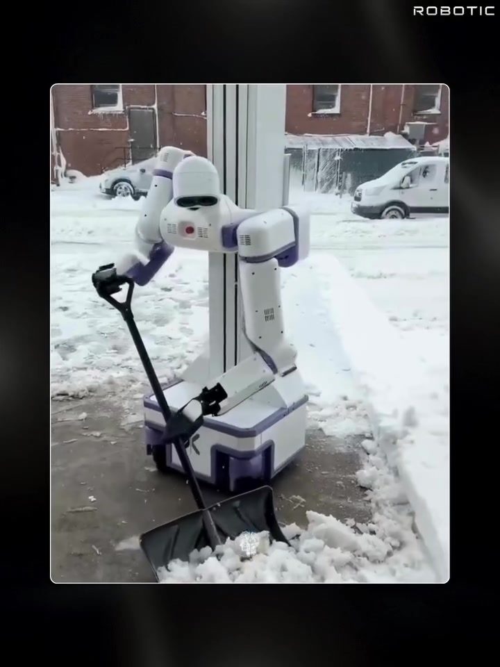 HOW REFLEX ROBOTS ARE ADVANCING URBAN SNOW CLEARING