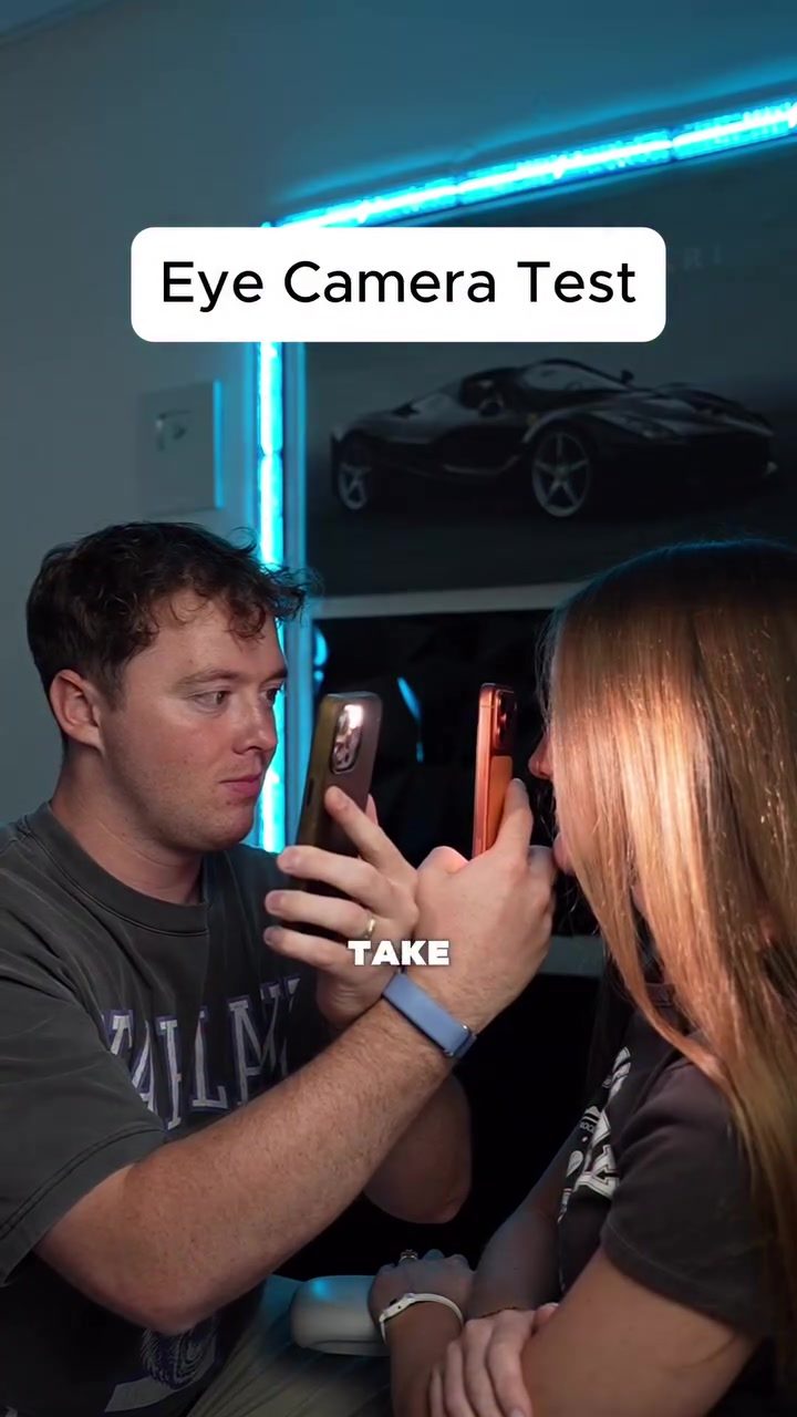 Camera Comparison: Smartphone Eye Photo Challenge