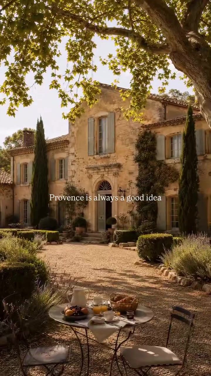 Discover 7 Luxurious Wine Hotels in Provence