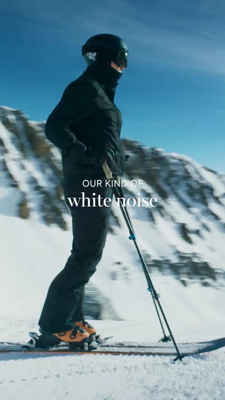 Capturing Mountain Magic: A Smooth Skiing Escape