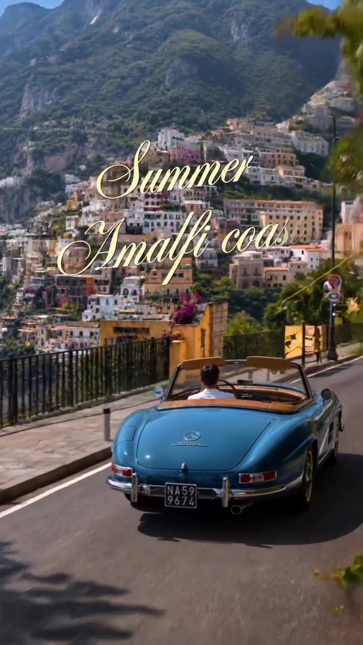 Luxury Hotels on the Amalfi Coast: Lemon Scents and Summer Bliss