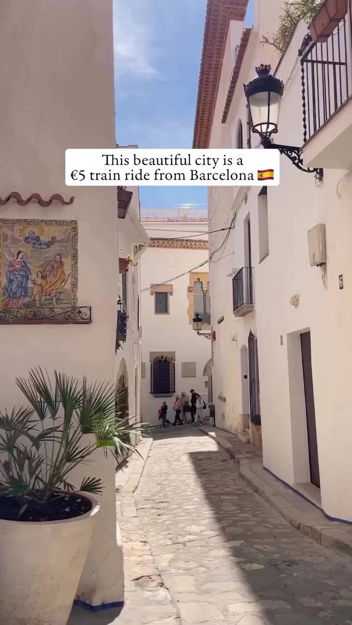 Discovering Sitges: A Hidden Gem Just 30 Minutes from Barcelona