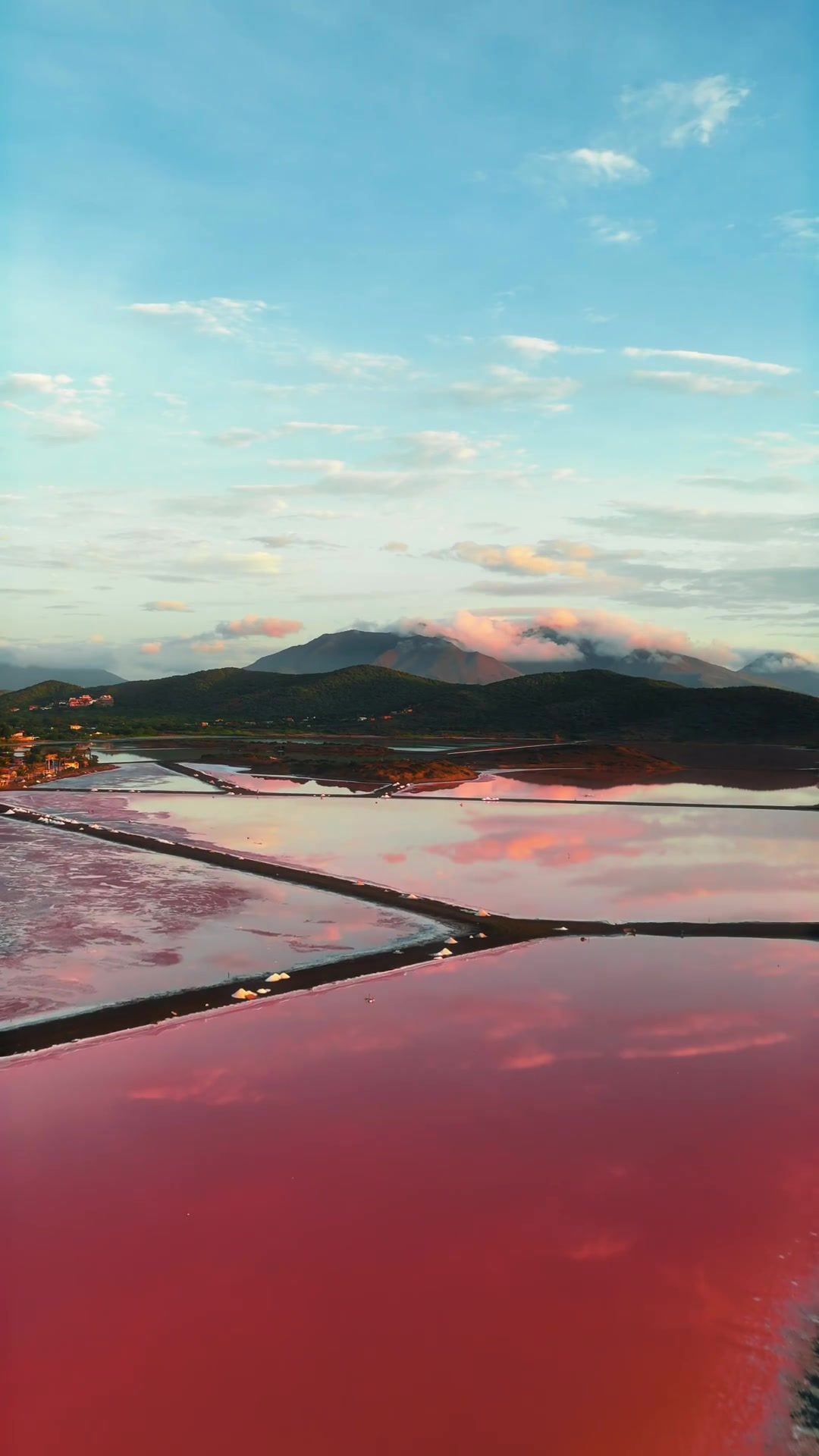 Exploring Isla Margarita's Tropical Wonders