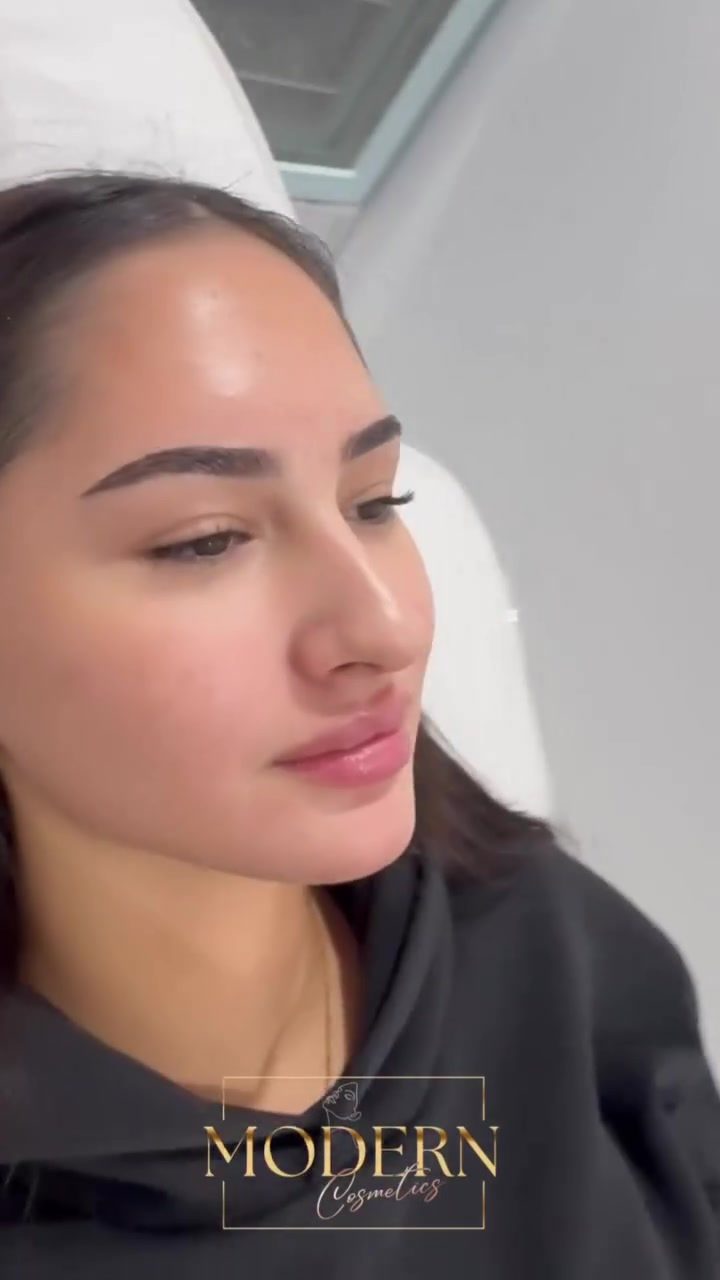Modern Cosmetics: The Personalized Approach to Makeup