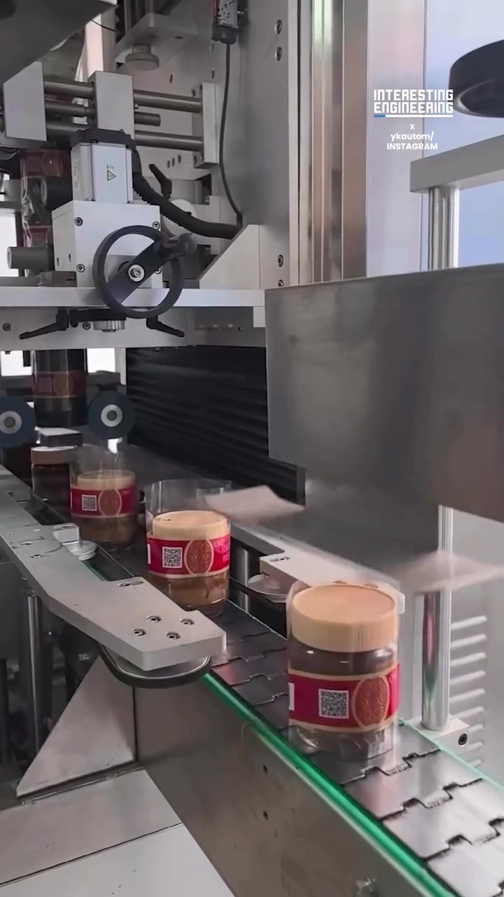 **Automated Sleeve Labeling: Revolutionizing Jar Packaging**
