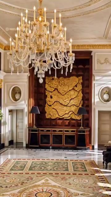 The Dorchester Hotel: A Festive Haven for the Holidays