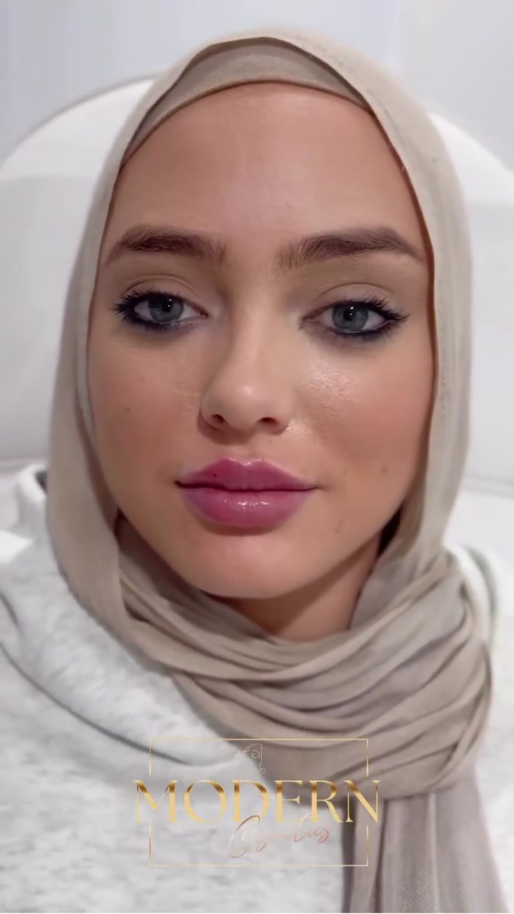 Personalized Makeup Routines with Modern Cosmetics