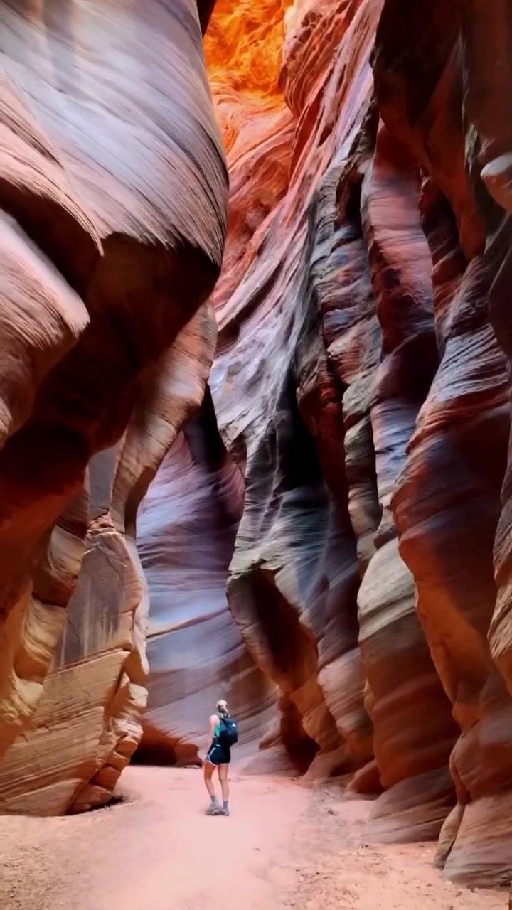 Alecoutside's Buckskin Gulch Canyon Hike in Utah