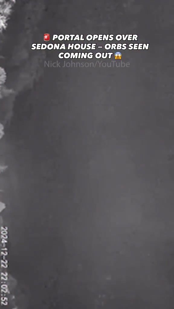 Mysterious Portal and Orbs Captured on Camera in Sedona