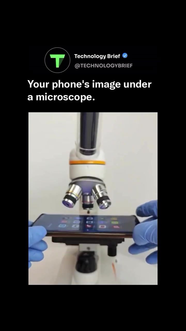 Smartphone Screens: A Microscopic Look at Pixels and Subpixels