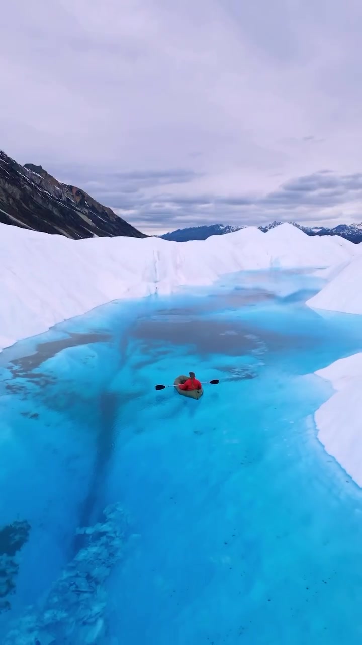 Kayaking Matanuska Glacier: Alaska's Icy Adventure