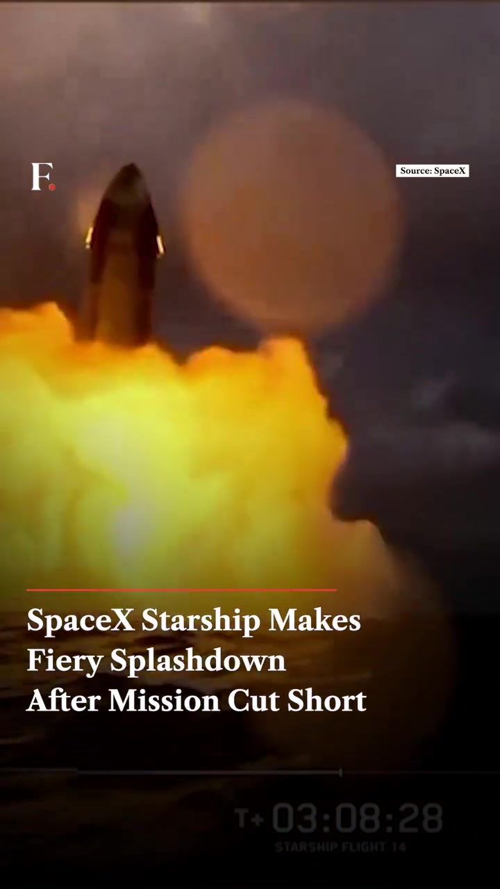 SpaceX Starship's Dramatic Splashdown in Pacific