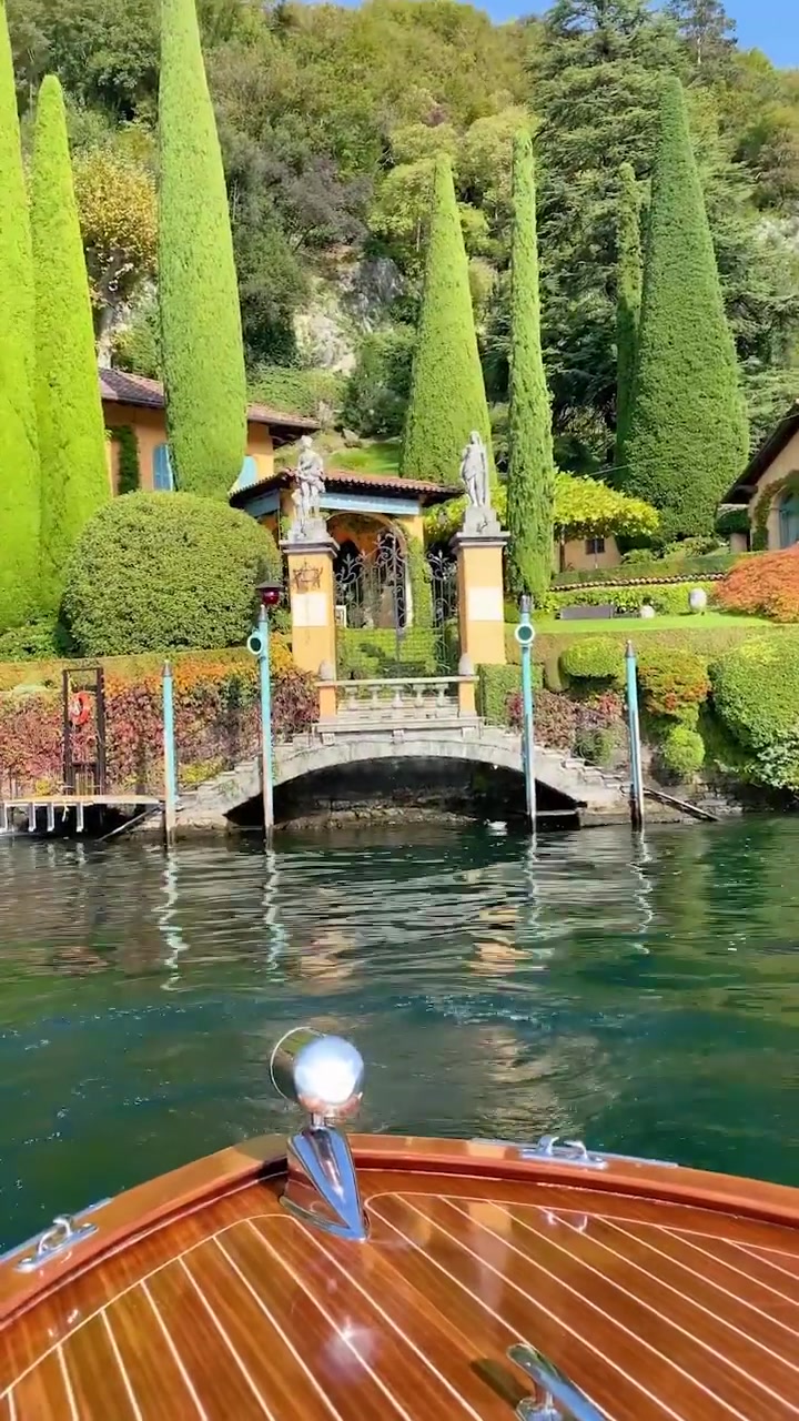Scenic Boat Ride on Lake to Lakeside Villa