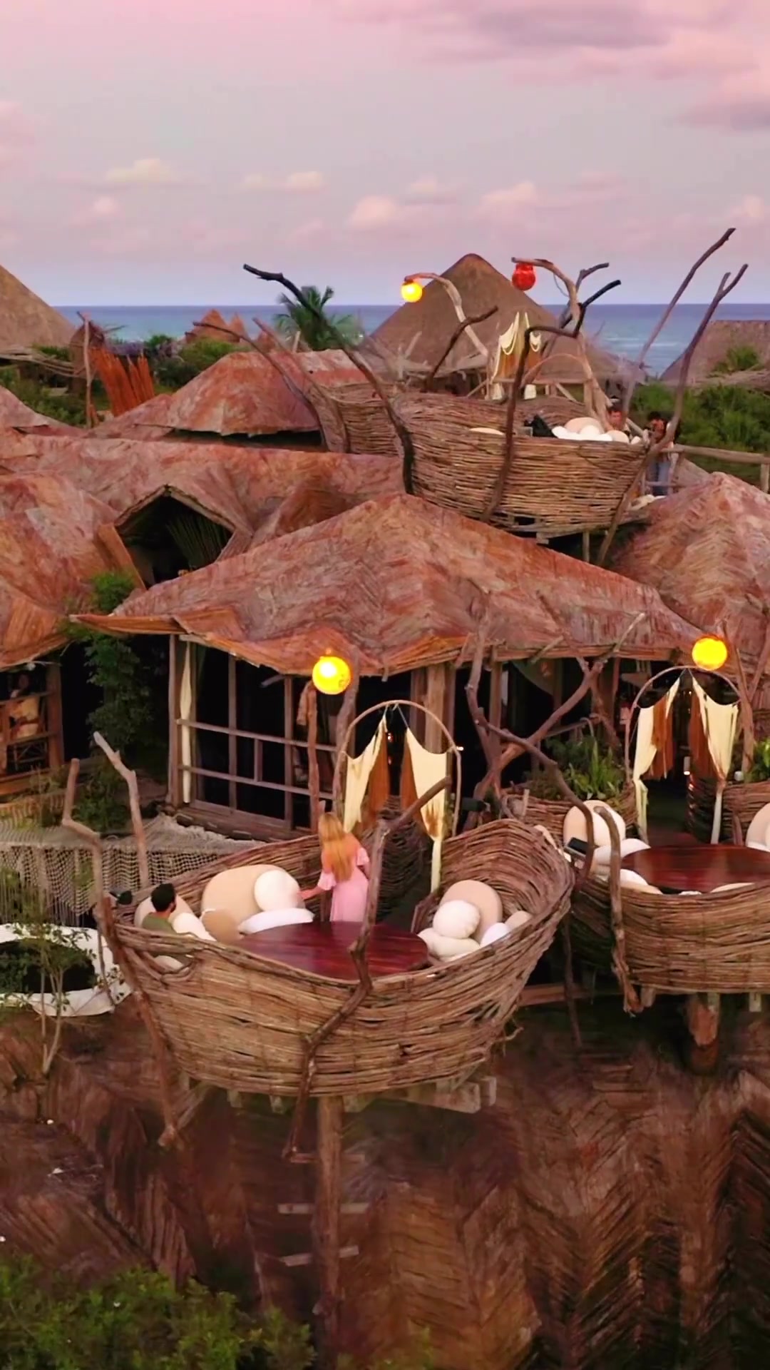 Unique Treehouse Resort: Tropical Luxury in the Trees