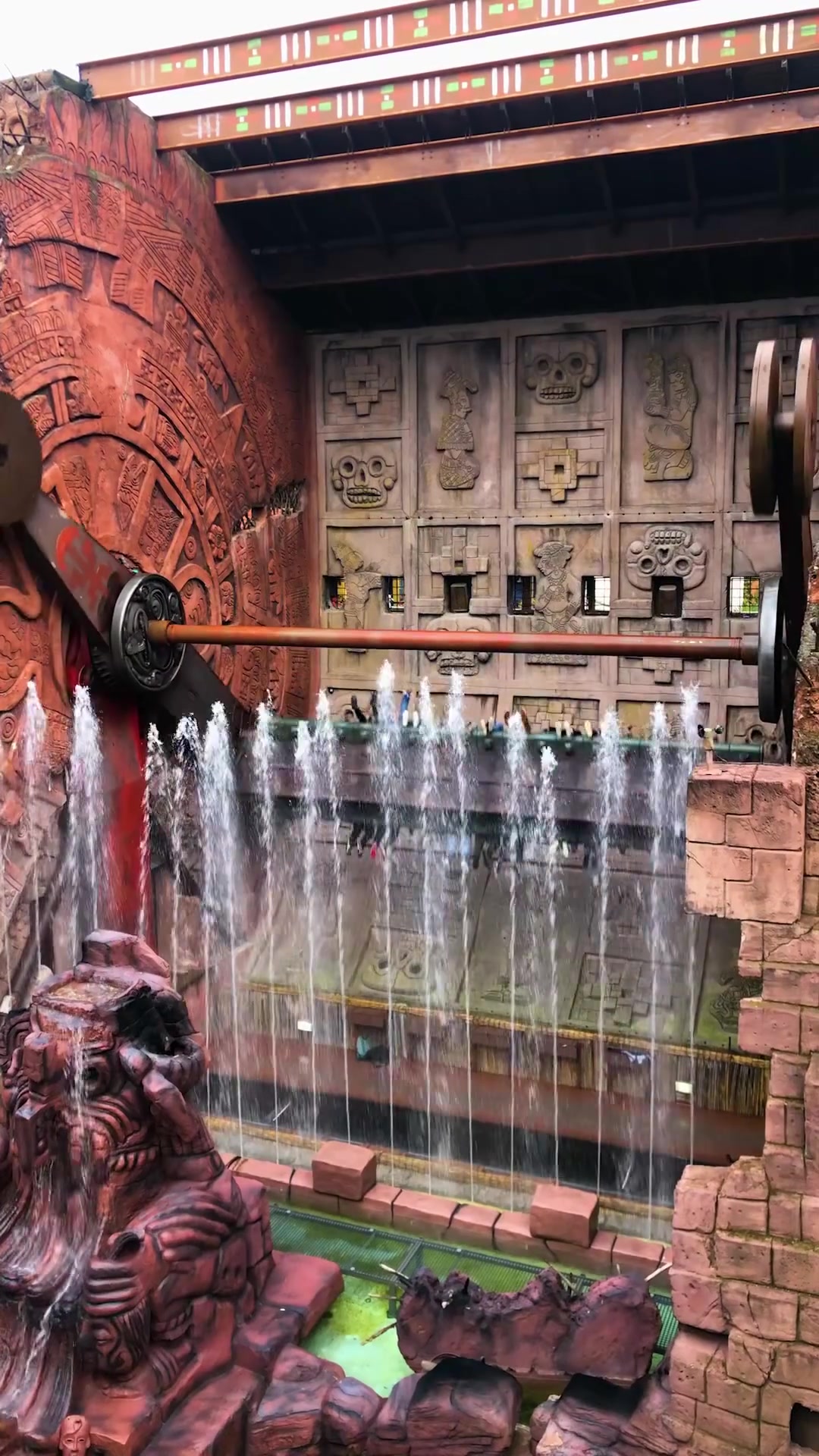 Indiana Jones Adventure Ride: Theme Park Thrills