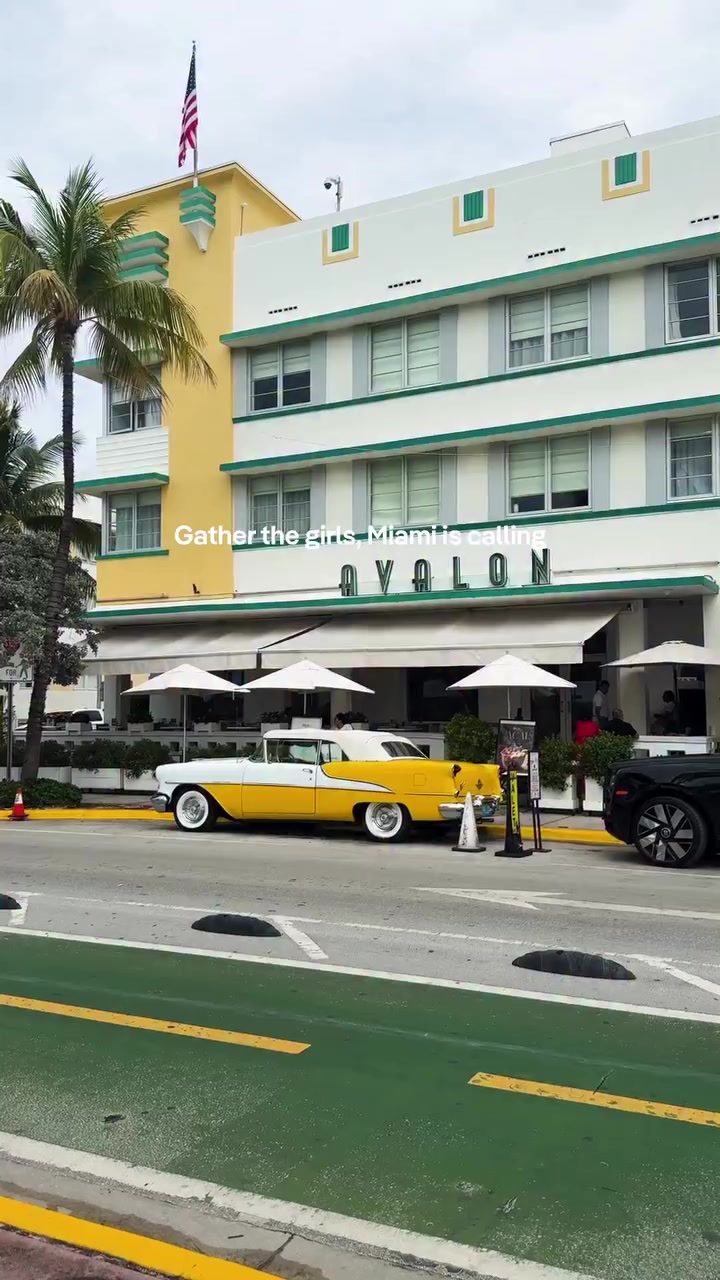 **Miami: Girl's Trip Paradise with Beaches, Cocktails & More**