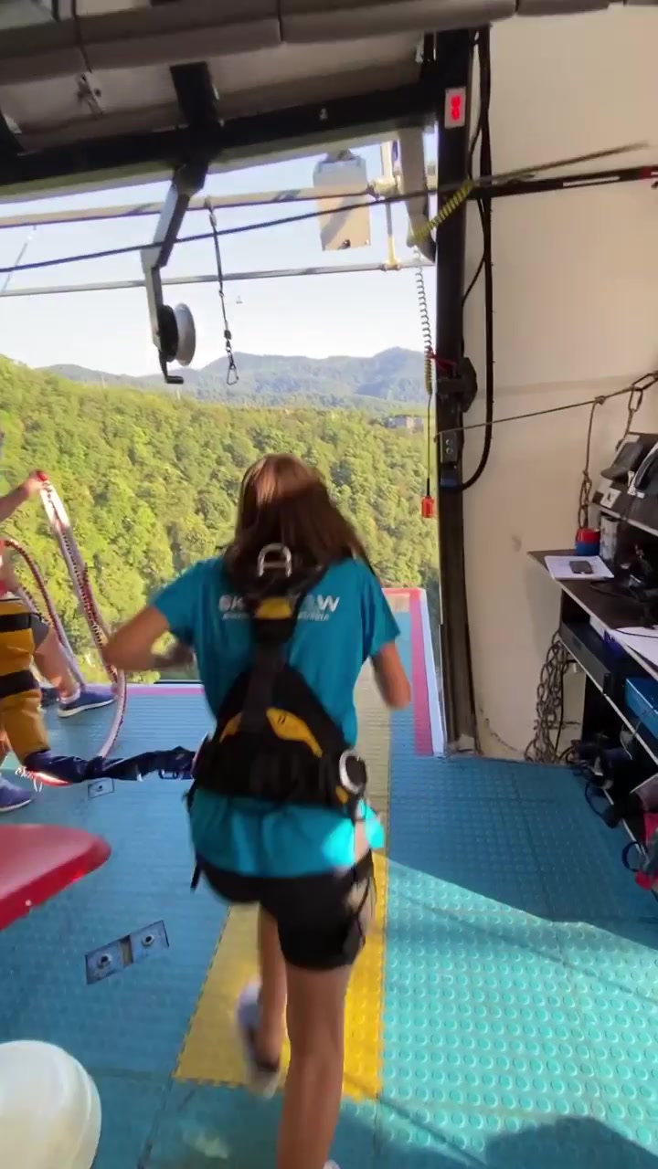 Bungee Jumping: High Platform, River View