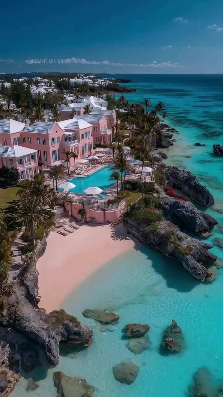 Explore Bermuda's Stunning Landscapes and Luxury Resorts