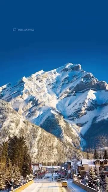 Luxurious Winter Getaway: Fairmont Chateau Lake Louise