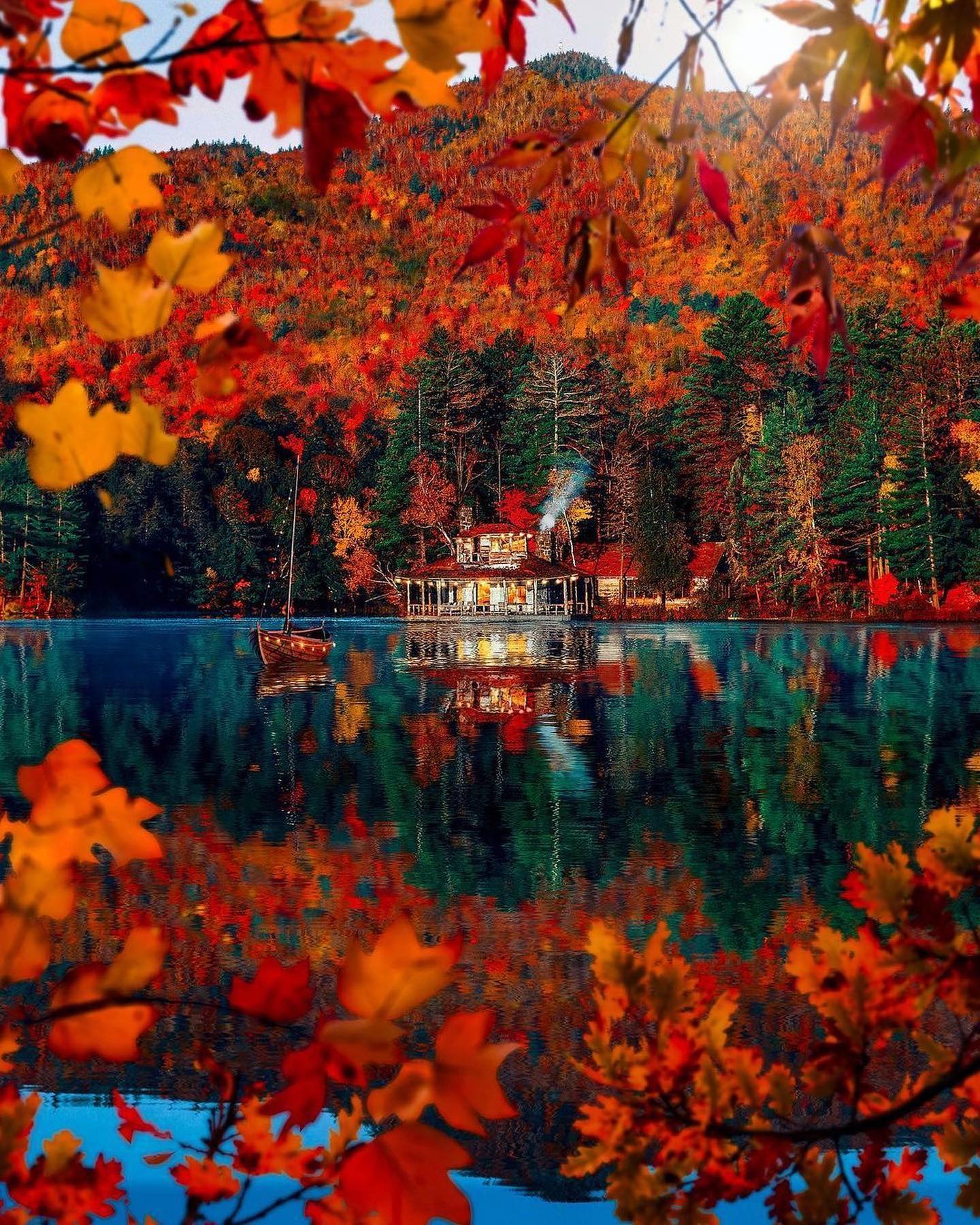 Autumn Cabin Scenery: Lakes, Mountains, and Cozy Retreats
