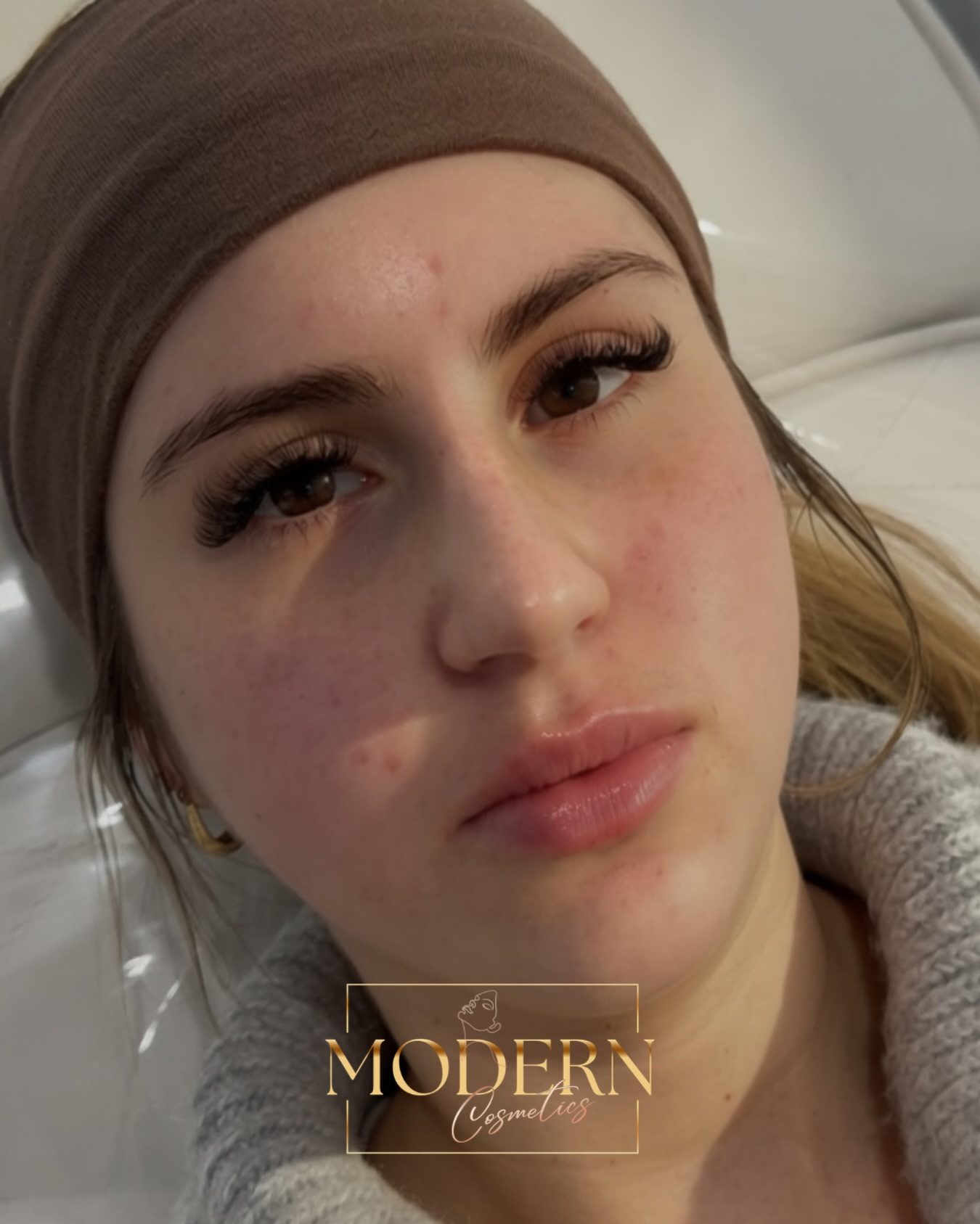 Lash Extension Process at Modern Cosmetics