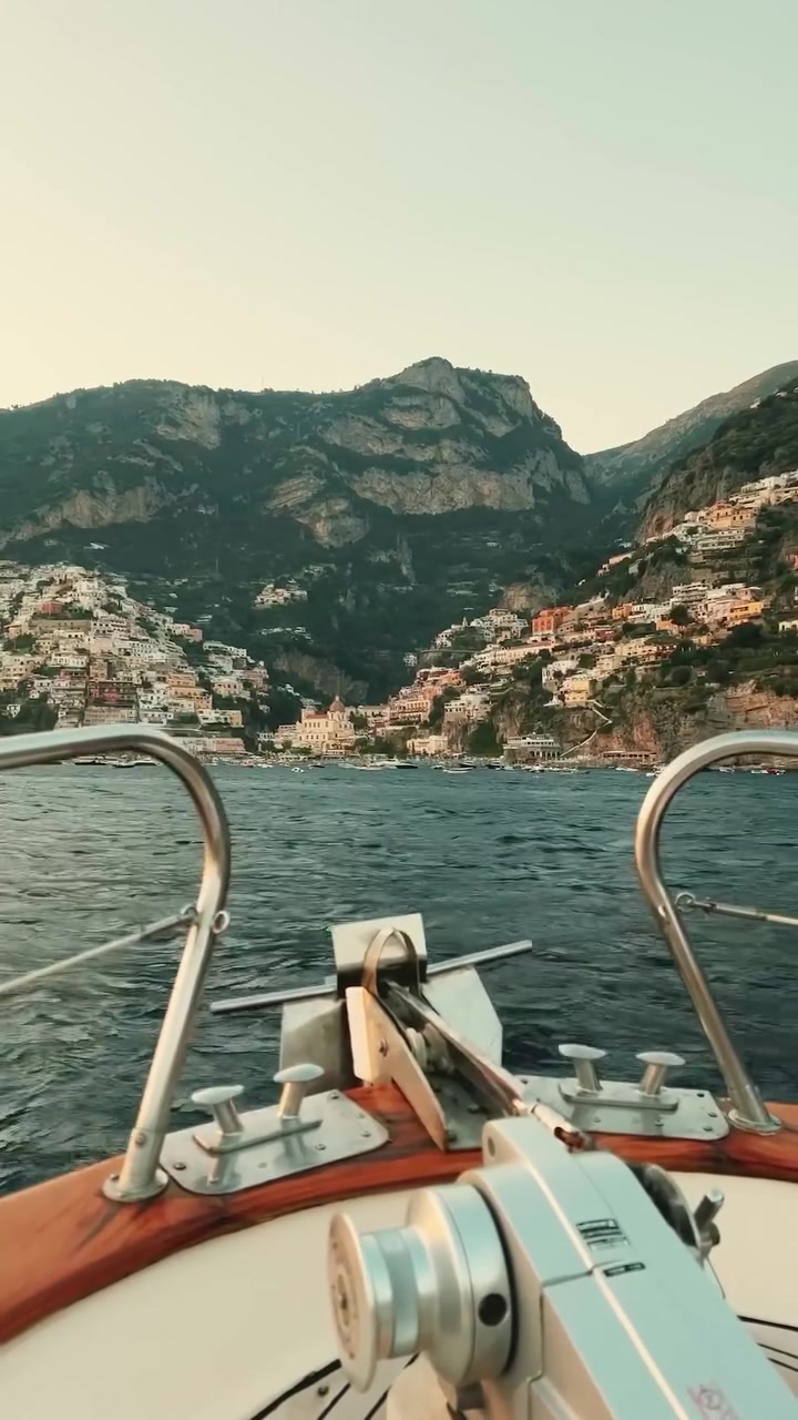 Amalfi Coast Luxury Estates: Scenic Italian Views