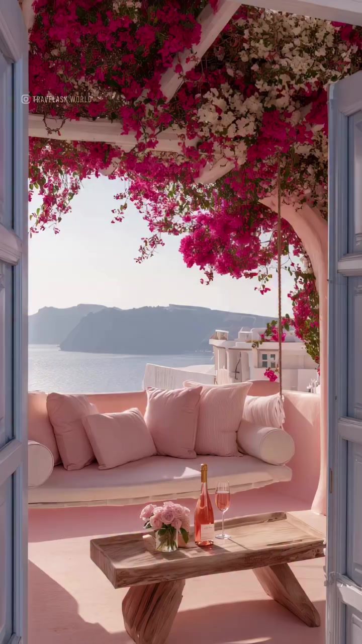 **Exploring Enchanting Luxury Travel Hotspots**