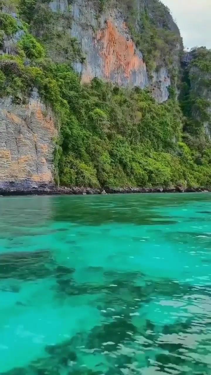 Thai Longtail Boat Ride Through Turquoise Waters