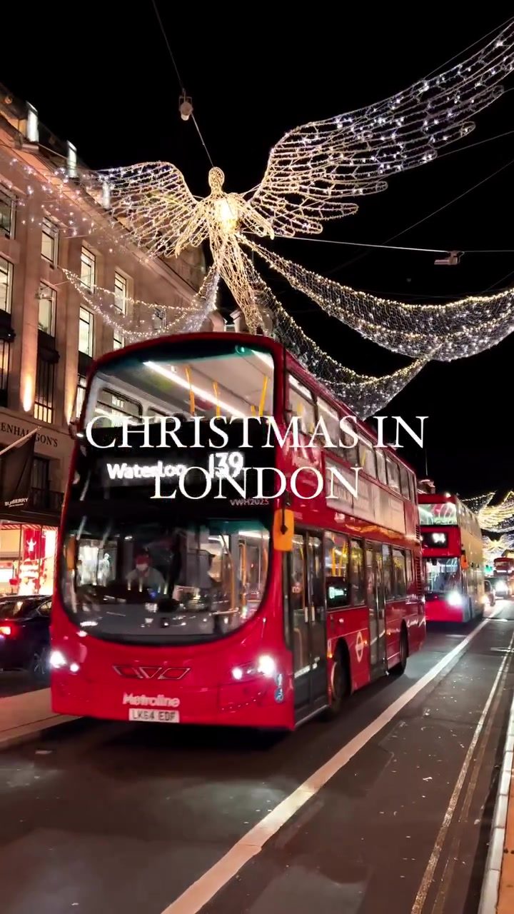 Christmas Lights & Trees: London's Festive Holiday Decorations