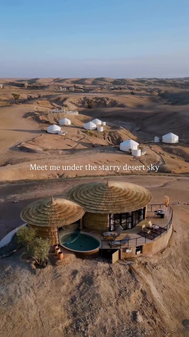 Experience Luxury Under the Stars: Desert Glamping