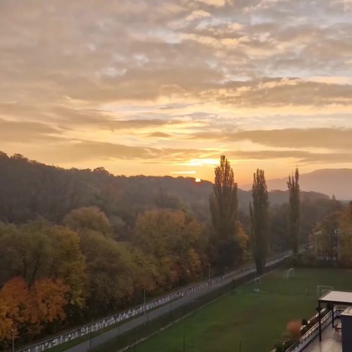 Autumn Sunset: Capturing Tranquil Nature Beauty