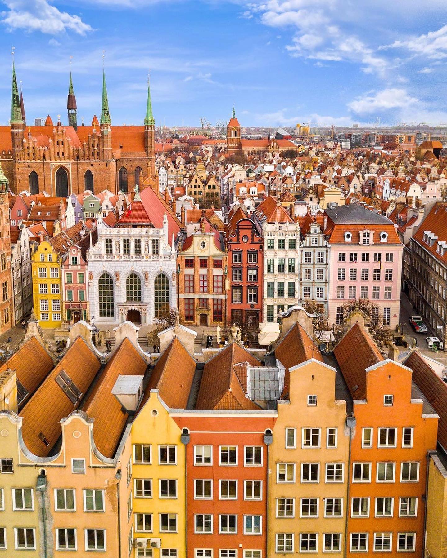 Gdańsk Poland: Historic Architecture and Vibrant Streets