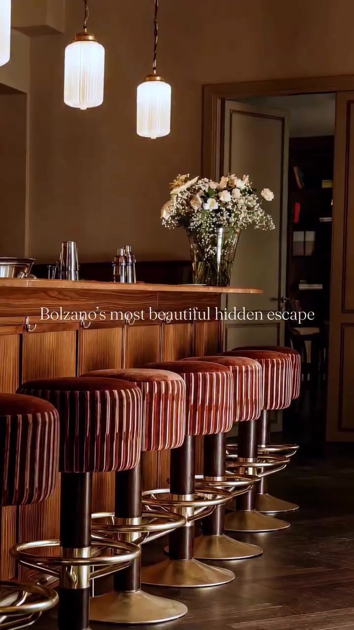 Parkhotel Mondschein: Bolzano's Luxurious Urban Oasis
