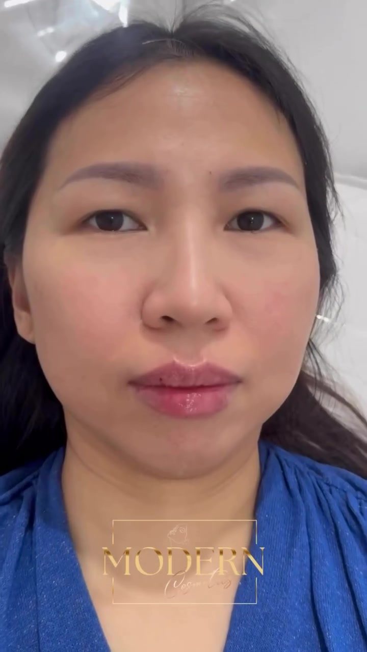 Discover Modern Cosmetics' Expert Lip Gloss Application Tips