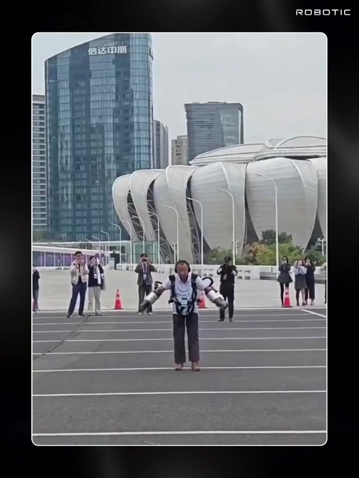 China's Jet-Powered Flying Suit: Revolutionizing Personal Flight
