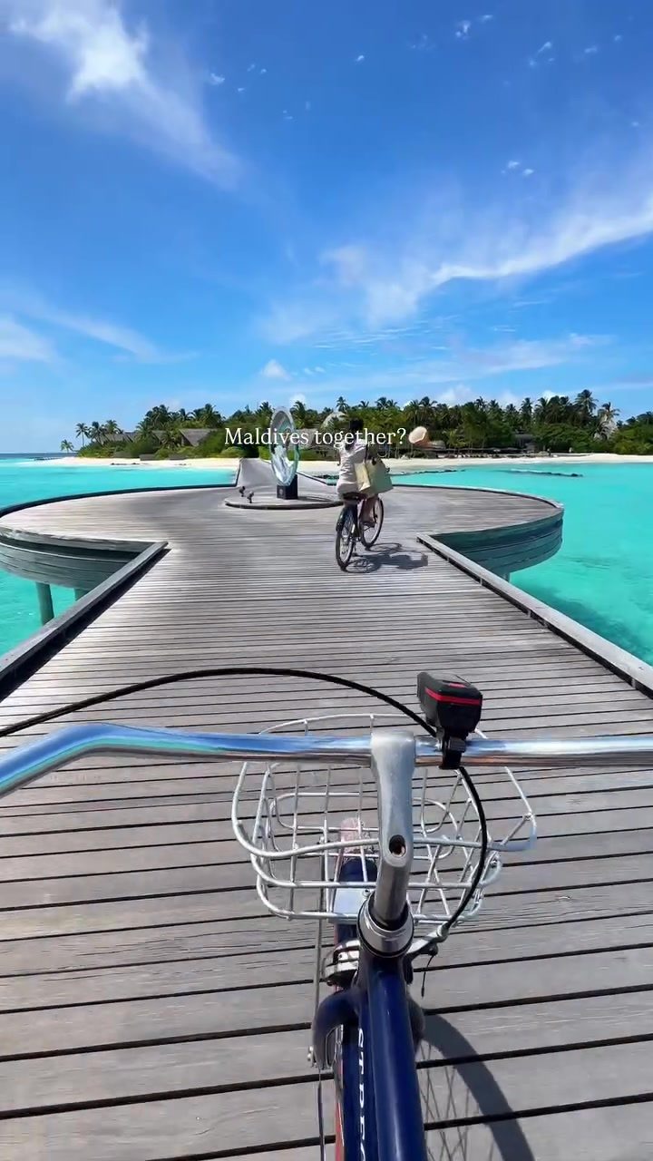 Luxurious Maldives Getaways with Ritz-Carlton
