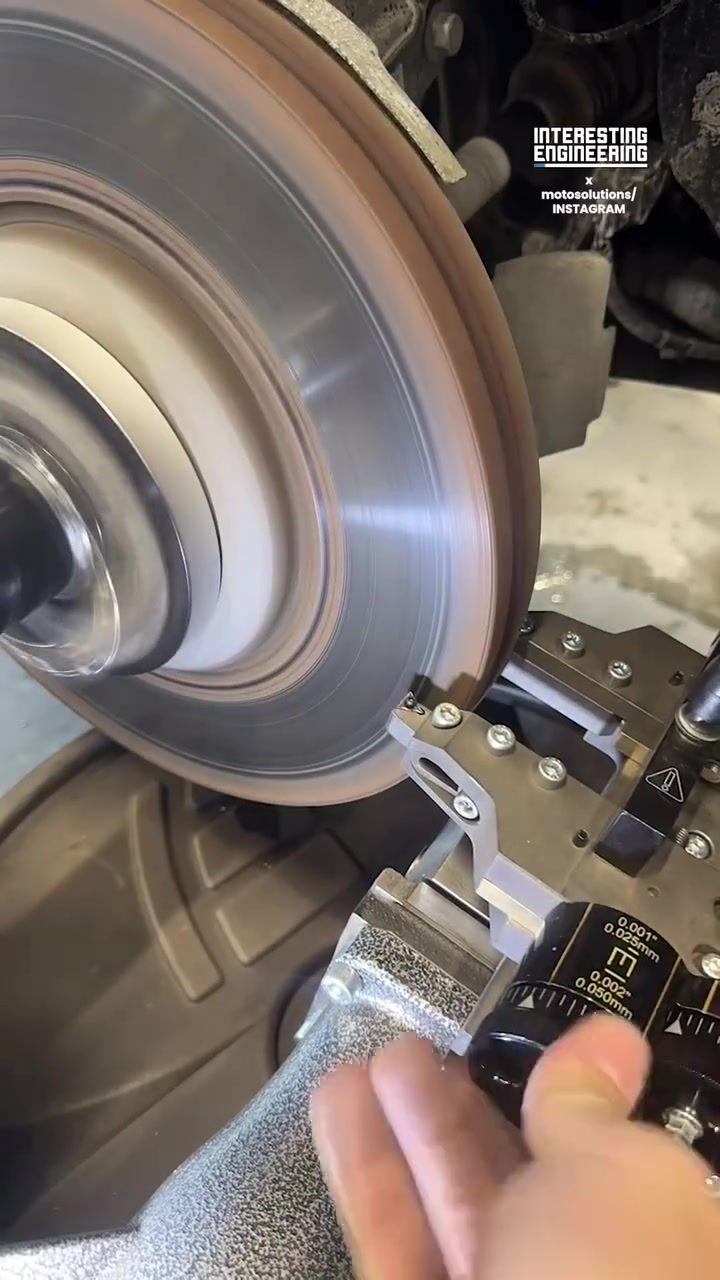 Learn How Brake Rotor Resurfacing Boosts Car Safety