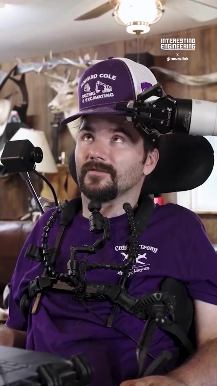 Kinova Robotic Arm: Thought-Controlled Assistance for Spinal Injuries